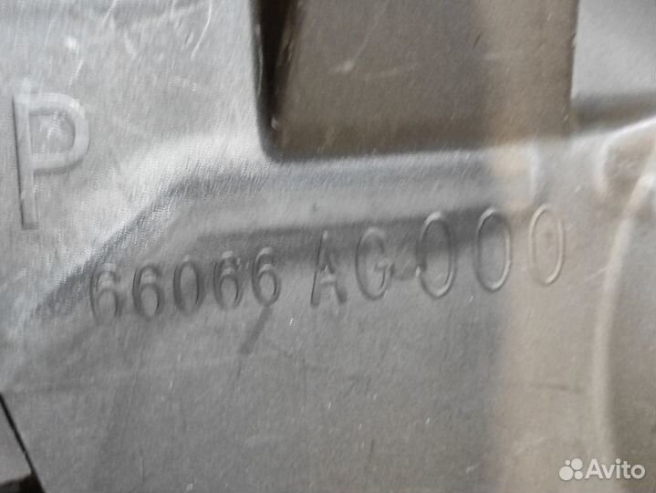 Накладка торпедо Subaru Legacy B13