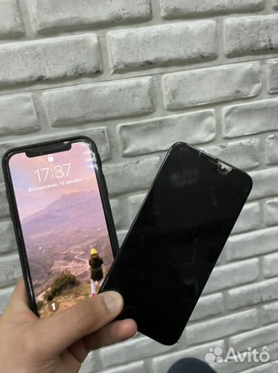 Замена дисплея/экрана/стекла iPhone/iPad/Watch