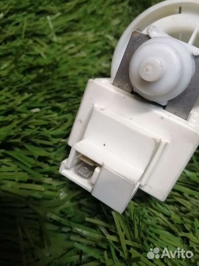 Сливная помпа для пмм Miele 06696272