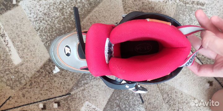 Роликовые коньки