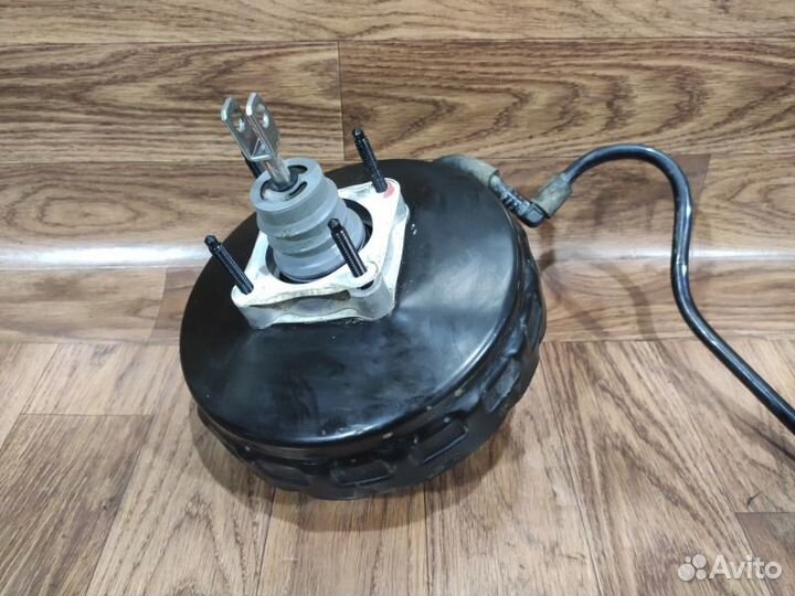 Вакуумный усилитель тормозов Ford Focus CB8 pnda