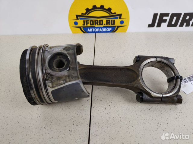 Поршень Ford Galaxy 2.0 tdci qxwa 2009