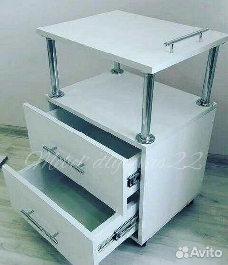 Столик косметологический