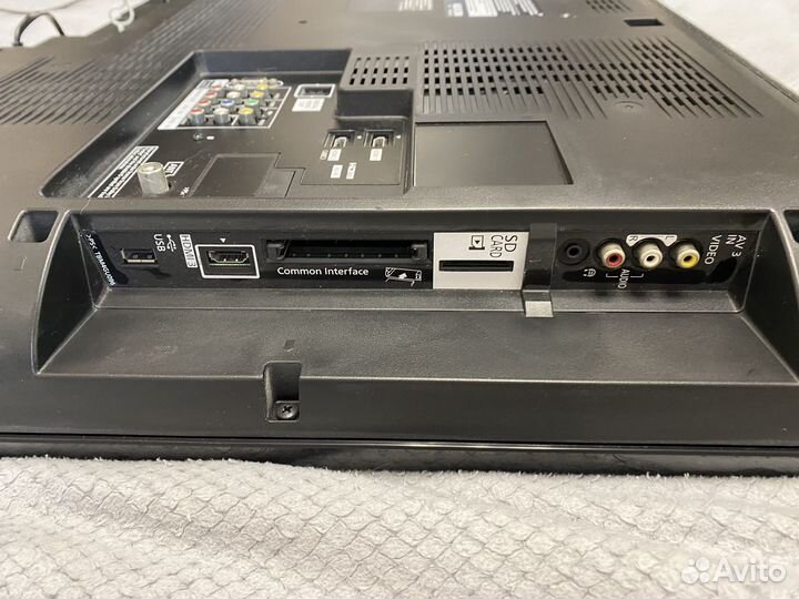 Телевизор Panasonic TX-LR37U20
