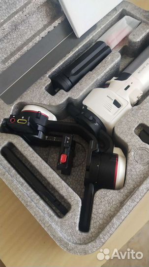 Стабилизатор Zhiyun Crane M3