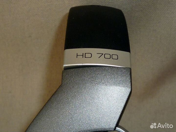 Наушники Sennheiser HD700