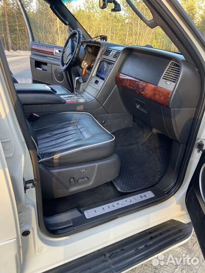 Lincoln Navigator 5.4 AT, 2004, 257 000 км
