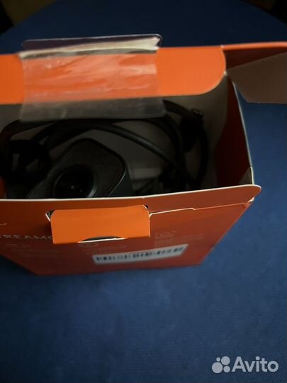 Веб-камера Logitech streamcam full hd