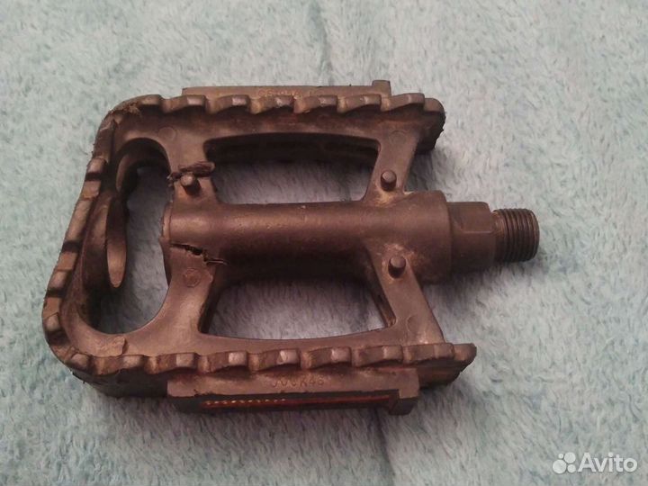 Педаль для велосипеда левая