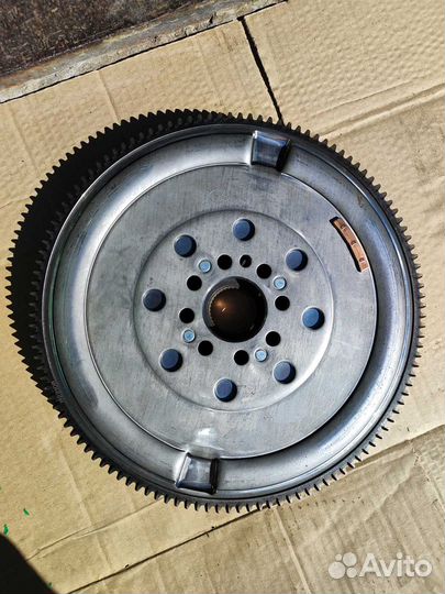 Маховик Hyundai / Kia 232002R700