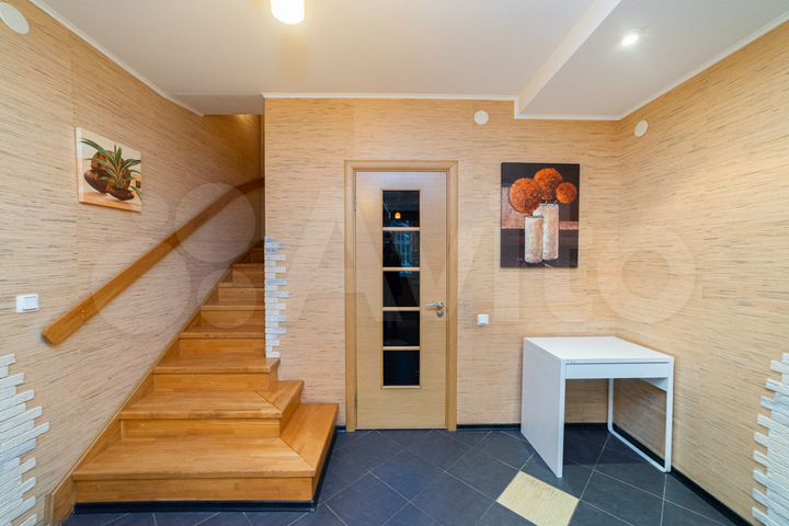 Дом 145 м² на участке 6,5 сот.