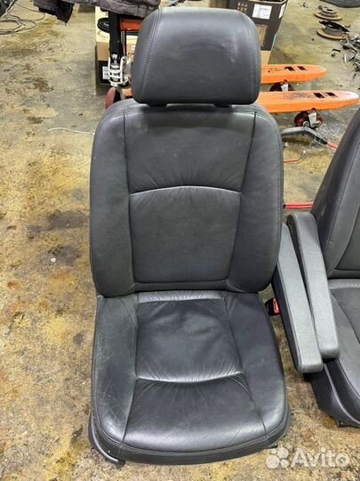 Сиденье электро переднее Mercedes Viano W639