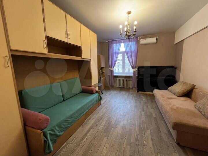 2-к. квартира, 70 м², 8/10 эт.