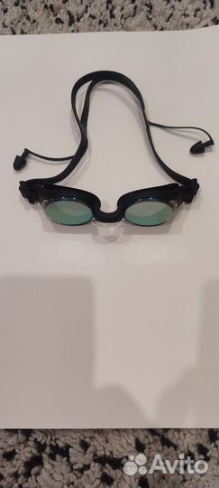 Очки для плавания