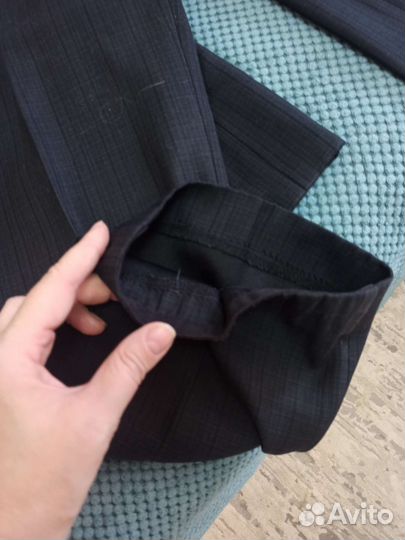 Школьный костюм 158 в подарок ещё один