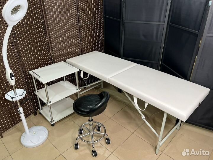 Кушетка косметологическая