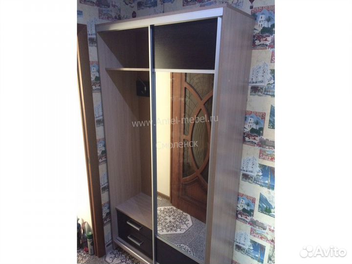 Прихожая купе