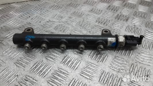 Топливная рампа дизельная opel antara (ENK35BB01)