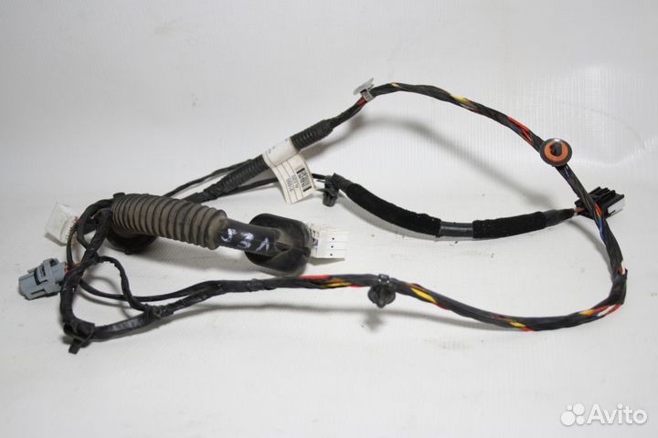 Проводка двери задней левой Hyundai Solaris 1