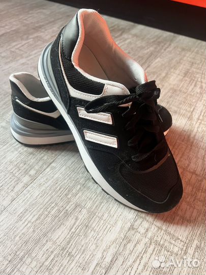 Кроссовки мужские