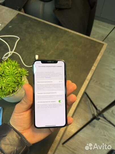 iPhone X, 256 ГБ