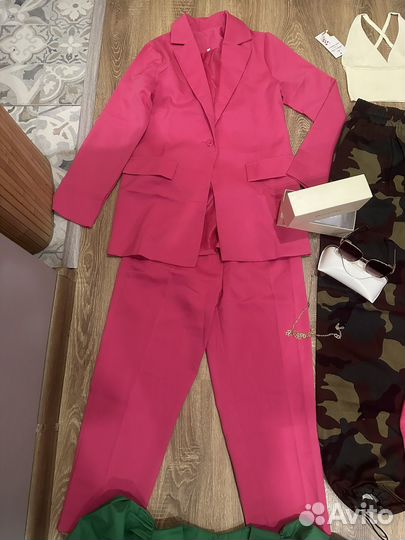 Пакет новой женской одежды размер S