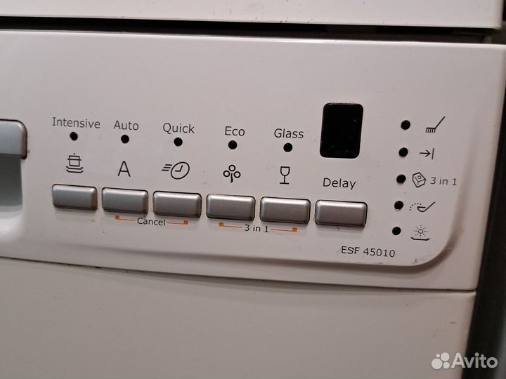 Посудомоечная машина electrolux