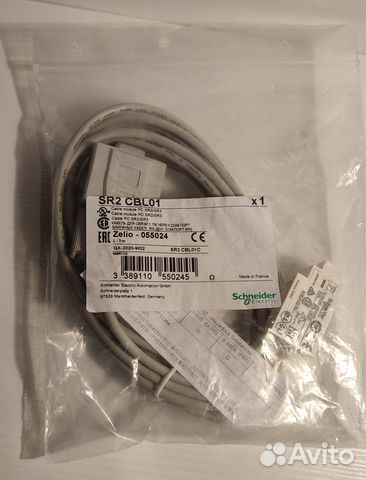 SR2CBL01 Кабель zelio logic