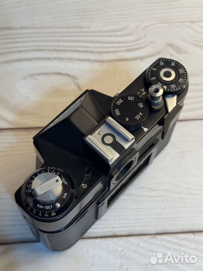 Зенит 11 body (СССР, 1983) Винтаж