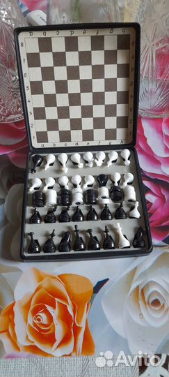 Шахматы дорожные СССР на магнитах