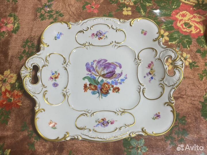 Антикварная тарелка