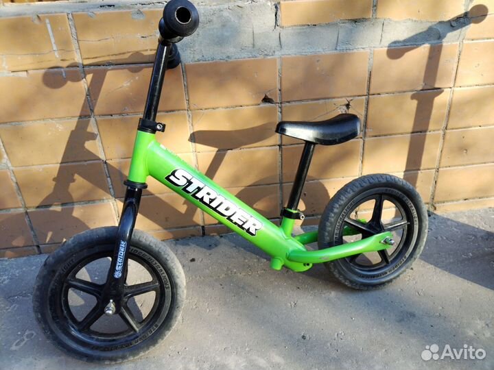 Беговел strider 12