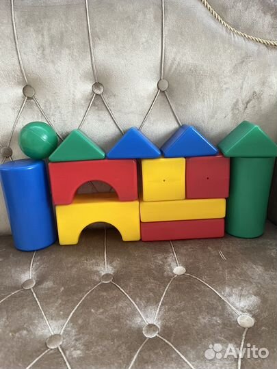 Развивающие игрушки пакетом