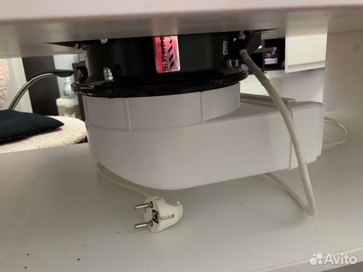 Вытяжка для маникюра max