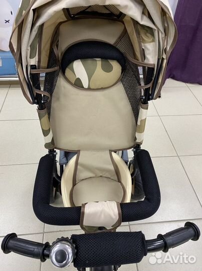 Трехколесный велосипед с ручкой