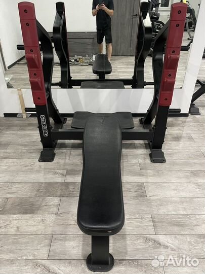 Скамья для жима лежа Aerofit Sterling