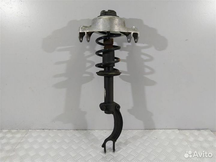 8K0413031CA Стойка передняя Audi A4 B8