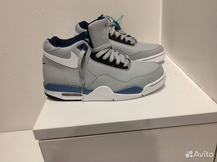 Кроссовки мужские nike 42 размер