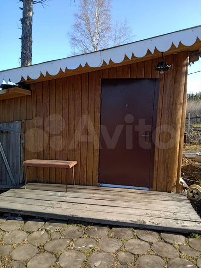 Дача 15 м² на участке 8 сот.