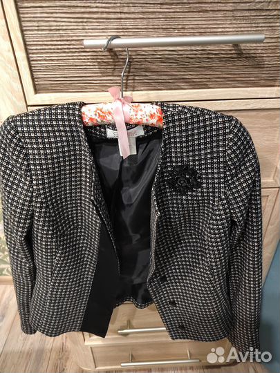 Продам пакет фирменных вещей 42-44