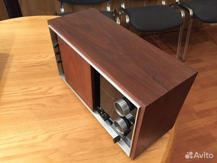 Ресивер sony 8FS-50W в состоянии нового