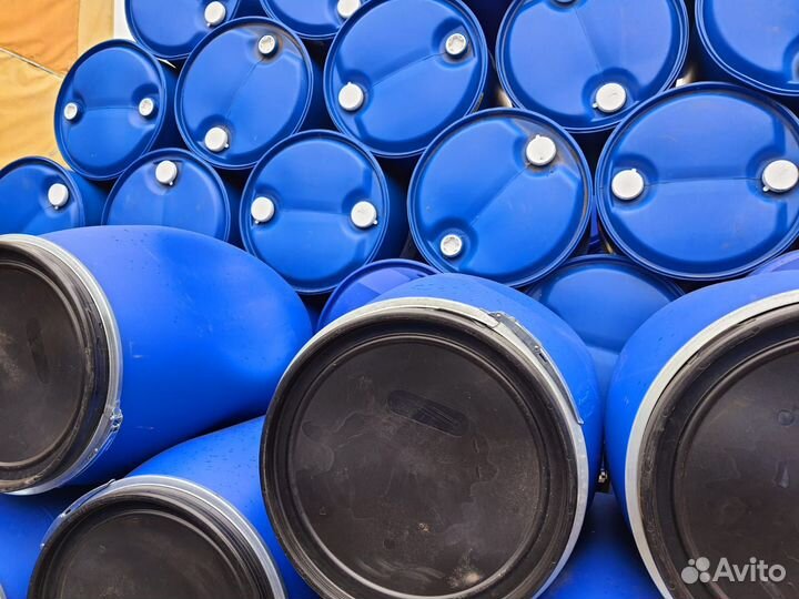 Бочки пластиковые на 200л. б/у