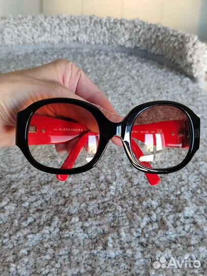 Солнцезащитные очки женские Alessandro Dellacqua