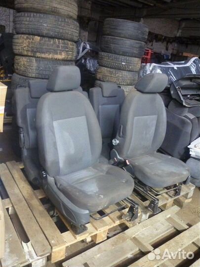 Сиденья Ford C-Max C214 qqdb 2006