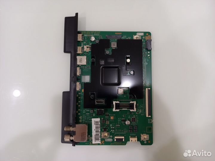 Разбор тв Samsung UE50AU8040U