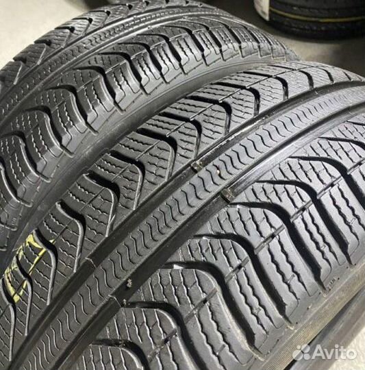 Pirelli Cinturato All Season Plus 245/45 R18