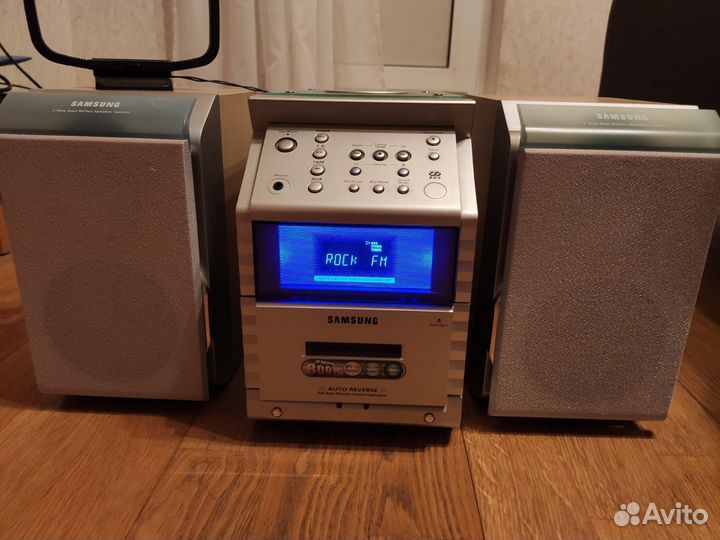 Музыкальный центр samsung