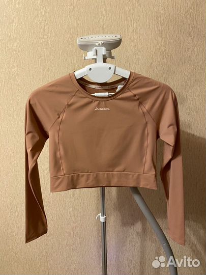 Спортивный топ demix