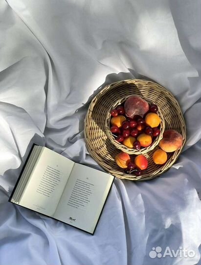 Тарелка для пасхальных яиц и кулича круглая поднос