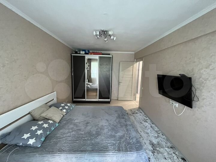 3-к. квартира, 73 м², 4/5 эт.